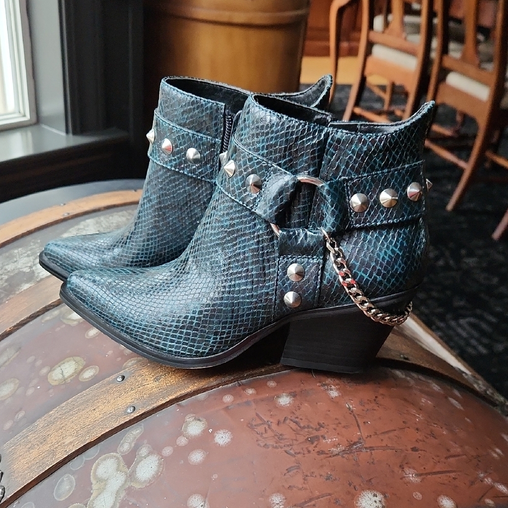 New Jessica Simpson Teal/Black Studded Ankle Booties